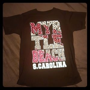 T-shirt bundle up 3 for a deal!